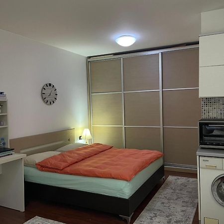 Sky Center Apartment Τίρανα Εξωτερικό φωτογραφία
